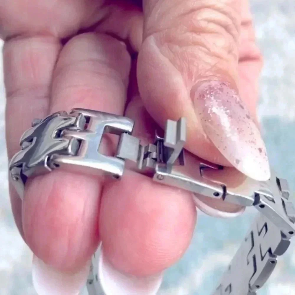 Mama Bling very nice